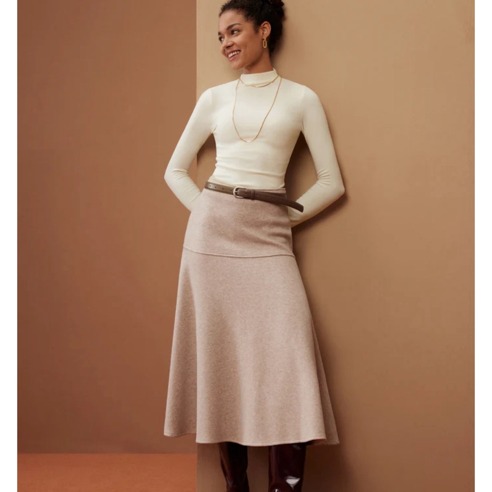 Cashmere feeling net midi skirt.